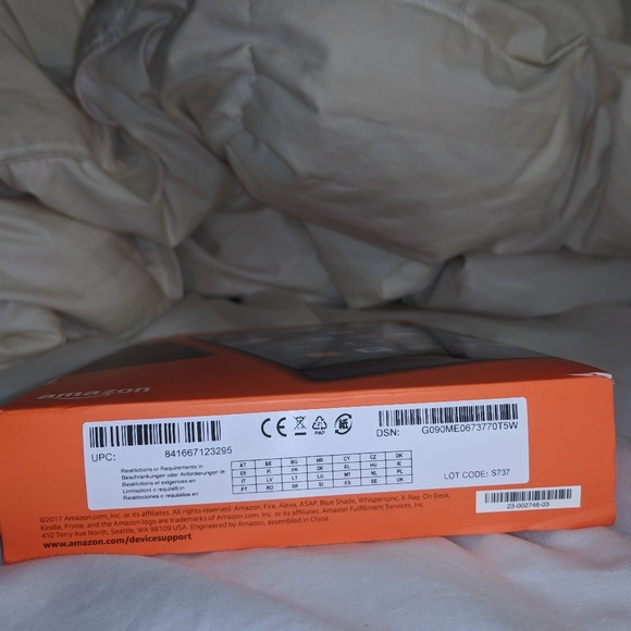 🛑$old🛑NIB Amazon Fire HD8 16 GB Tablet - Picture 5 of 8